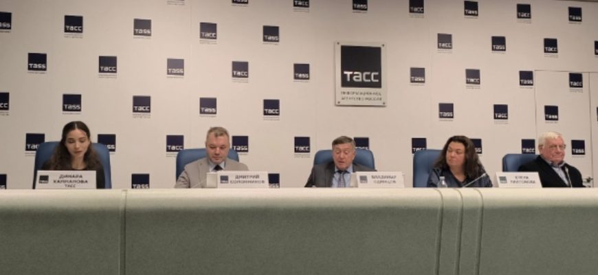 «Фашизм по-фински, уроки истории и наши дни» — первый круглый стол «Фашизм по-фински, уроки истории и наши дни» — первый круглый стол